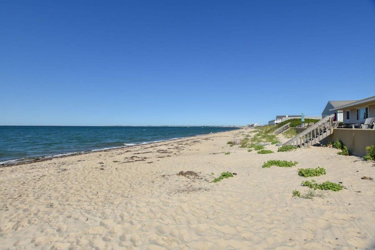12216 - Beautiful Views Of Cape Cod Bay Access To Private Beach Easy Access To P-Town Truro Kültér fotó