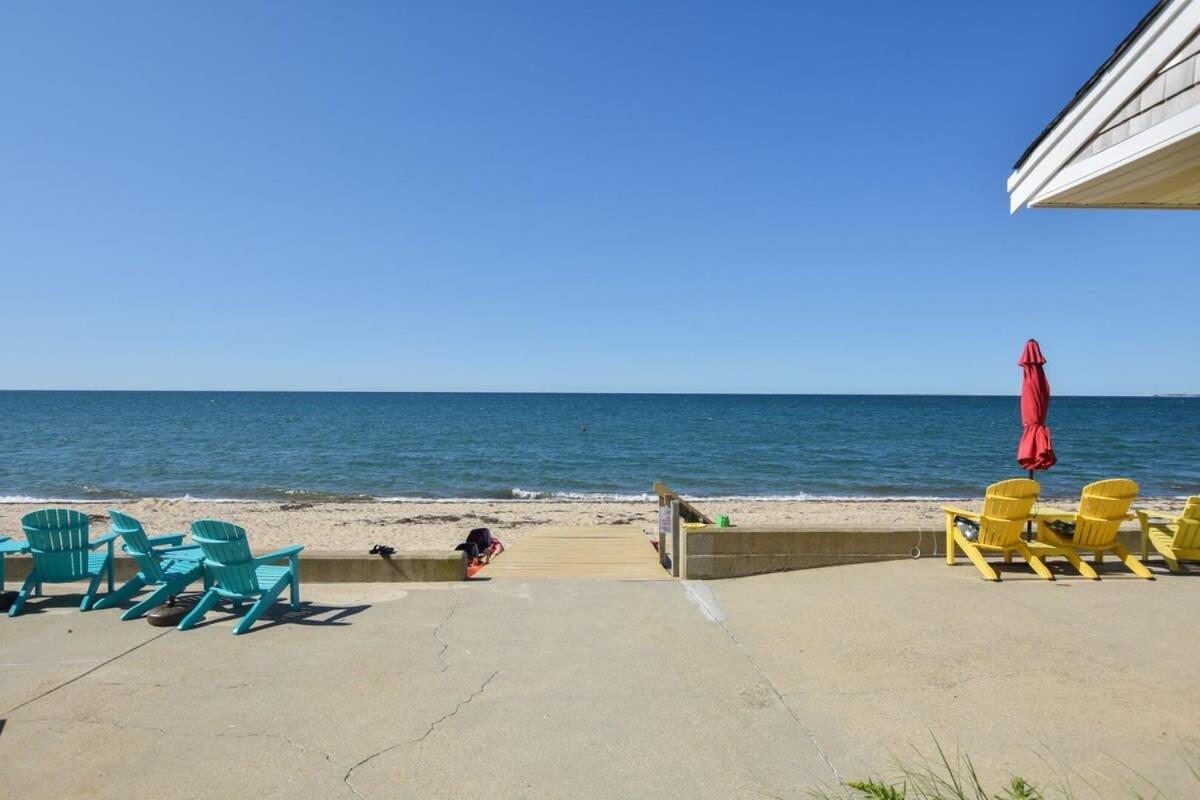 12216 - Beautiful Views Of Cape Cod Bay Access To Private Beach Easy Access To P-Town Truro Kültér fotó